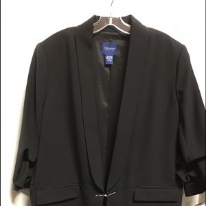 Doncaster black 3/4 sleeve jacket